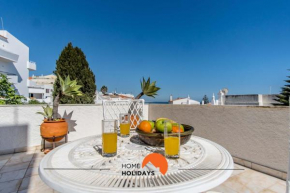 #128 Number 10 Villa by Home Holidays
